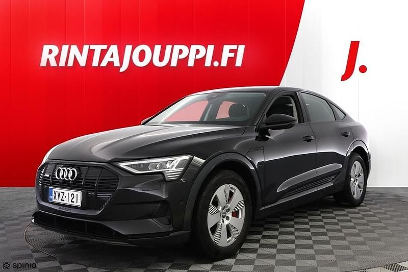 Käytetty Audi e-tron Sportback 230 kW (313 HP) 2020 Musta Katumaasturi