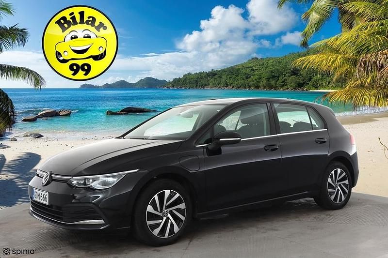 Käytetty VW Golf VII Style 204 HP (150 kW) 2021 Viistoperä