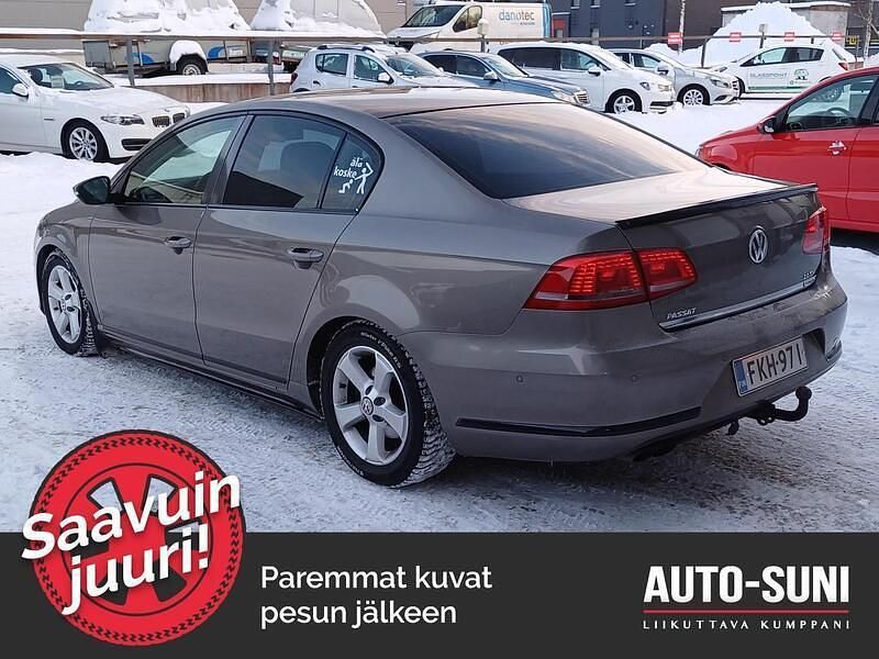 Käytetty VW Passat Highline 140 HP (102 kW) 2011 Sedan