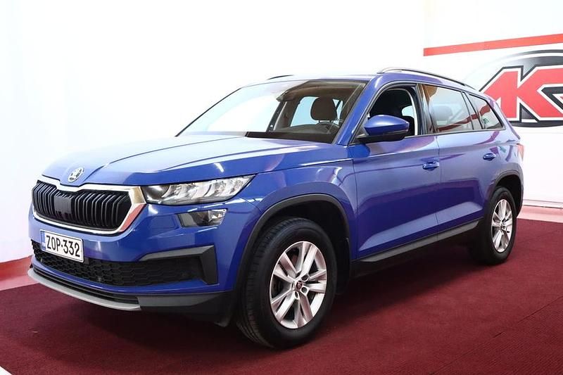 Käytetty Skoda Kodiaq Active 150 HP (110 kW) 2022 Katumaasturi