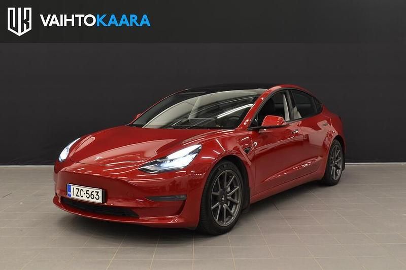 Käytetty 2021 Tesla Model 3 Long Range AWD Sedan | 25 480 € (Perustarjous) - Kuva 1/2