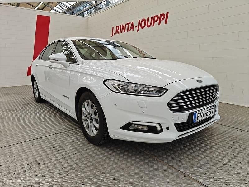 Käytetty 2018 Ford Mondeo Titanium Sedan | 12 680 € (Hyvä tarjous) - Kuva 1/4