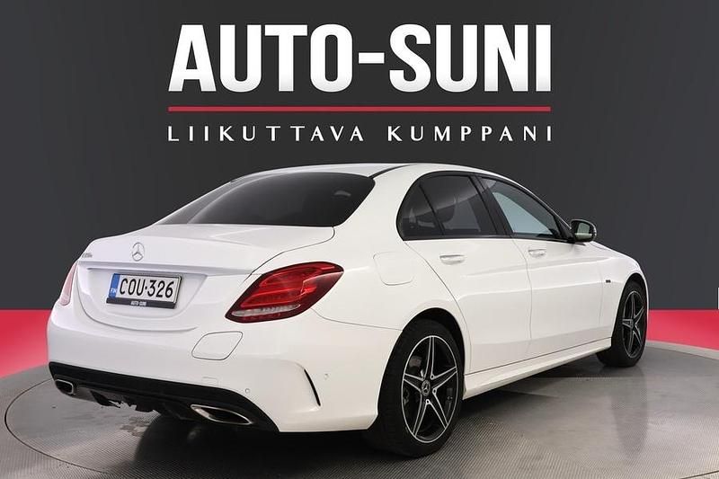 Käytetty Mercedes C350e Business 211 HP (155 kW) 2018 Valkoinen Sedan