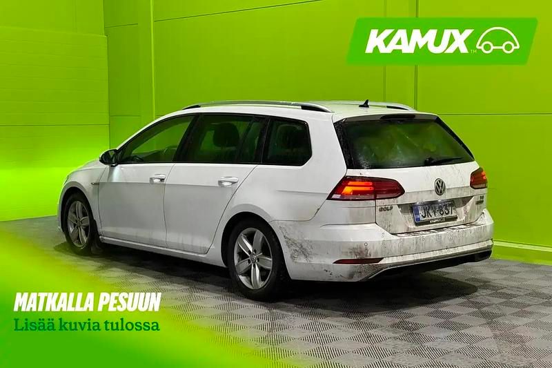 Käytetty VW Golf VII Comfortline 131 HP (96 kW) 2018 Valkoinen Farmari