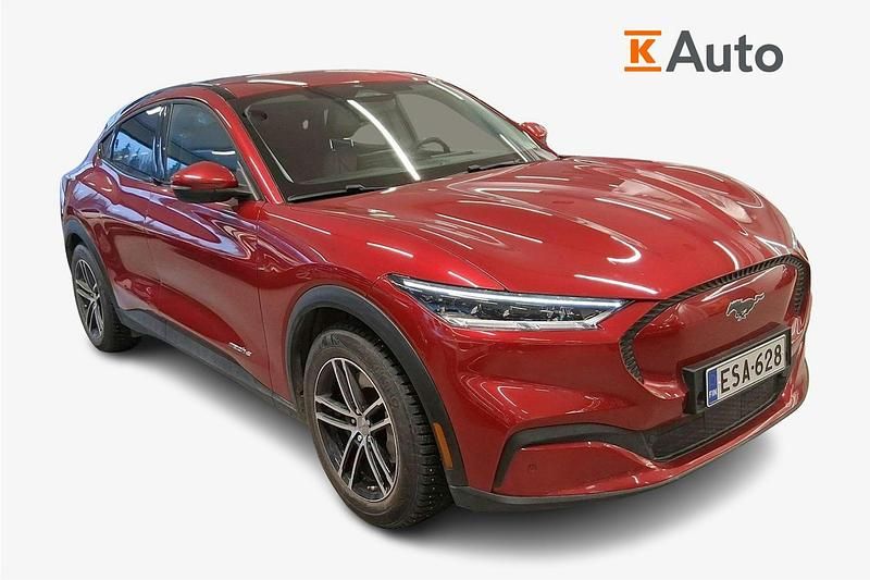 Käytetty Ford Mustang Mach-E 202 kW (276 HP) 2022 Punainen Katumaasturi