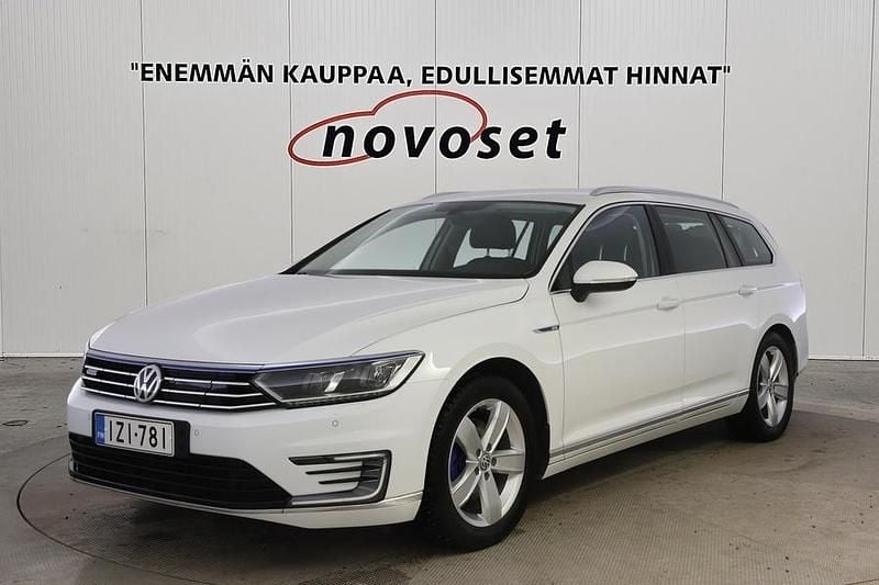 Käytetty VW Passat GTE 218 HP (160 kW) 2018 Valkoinen Farmari