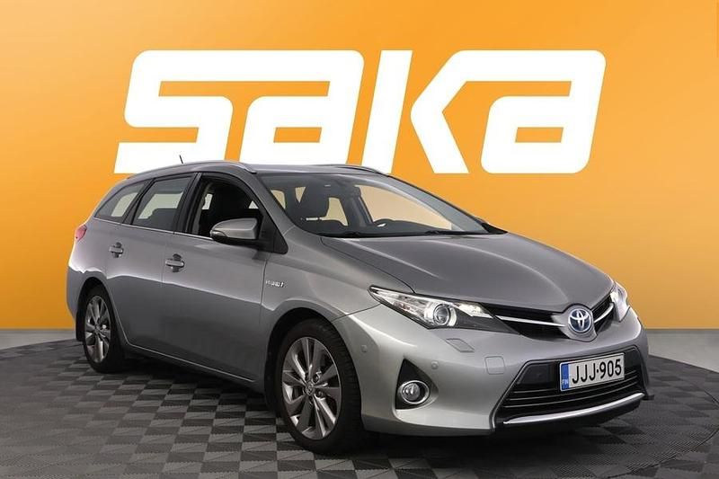 Käytetty 2014 Toyota Auris Touring Sports Premium Farmari | 12 690 € (Perustarjous) - Kuva 1/3