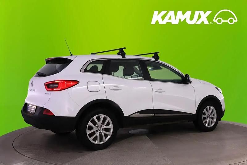 Käytetty Renault Kadjar Zen 131 HP (96 kW) 2017 Valkoinen Katumaasturi