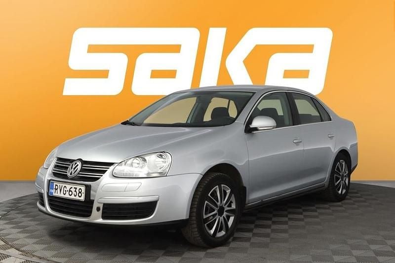 Käytetty VW Jetta Comfortline 122 HP (89 kW) 2010 Sedan