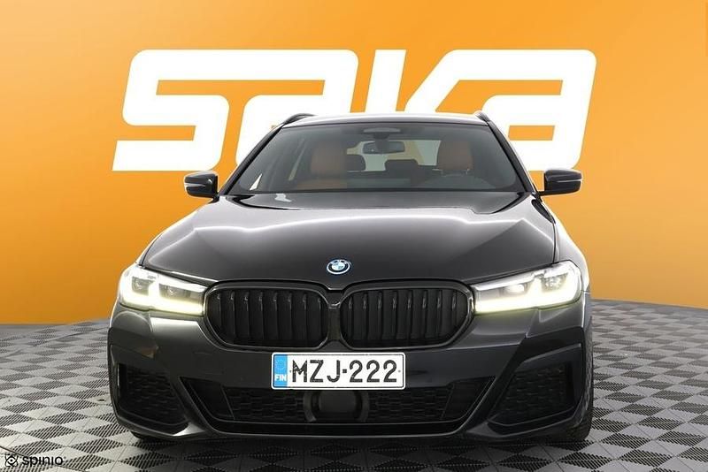 Käytetty BMW 530e M Sport 292 HP (214 kW) 2022 Farmari
