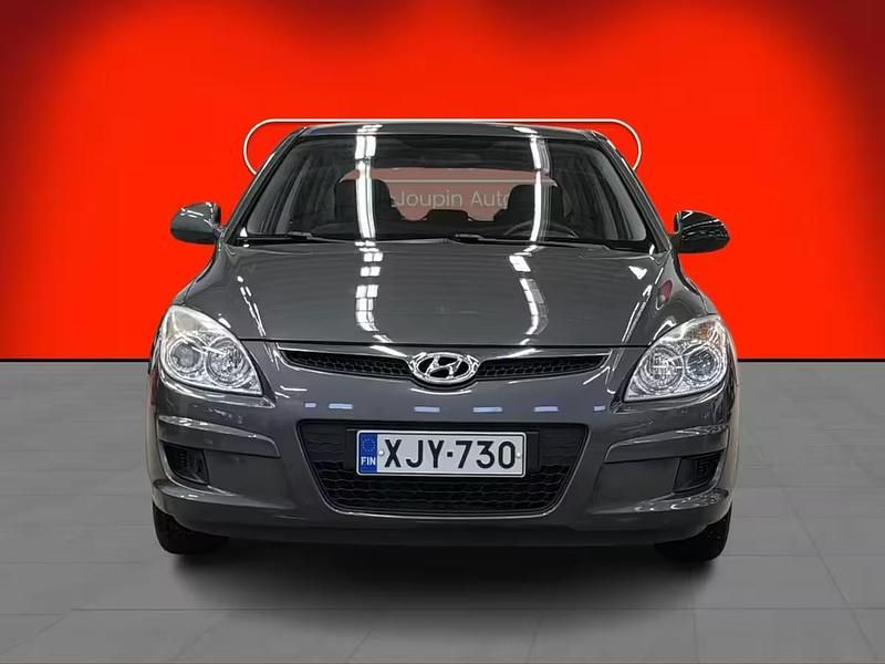 Käytetty Hyundai i30 Classic 109 HP (80 kW) 2008 Viistoperä