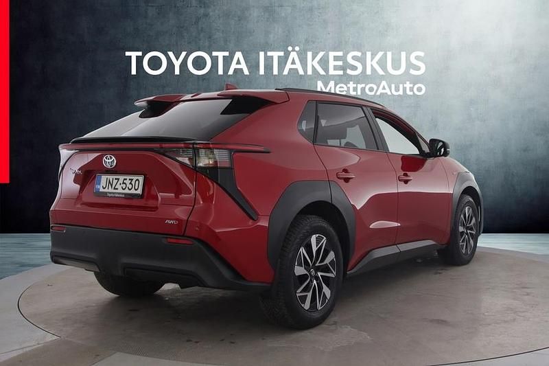 Käytetty Toyota bZ4X Edition 252 kW (343 HP) 2025 Punainen Katumaasturi