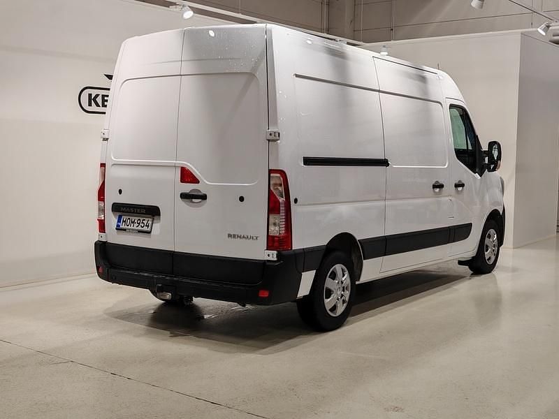 Käytetty Renault Master 150 HP (110 kW) 2023 Valkoinen Van