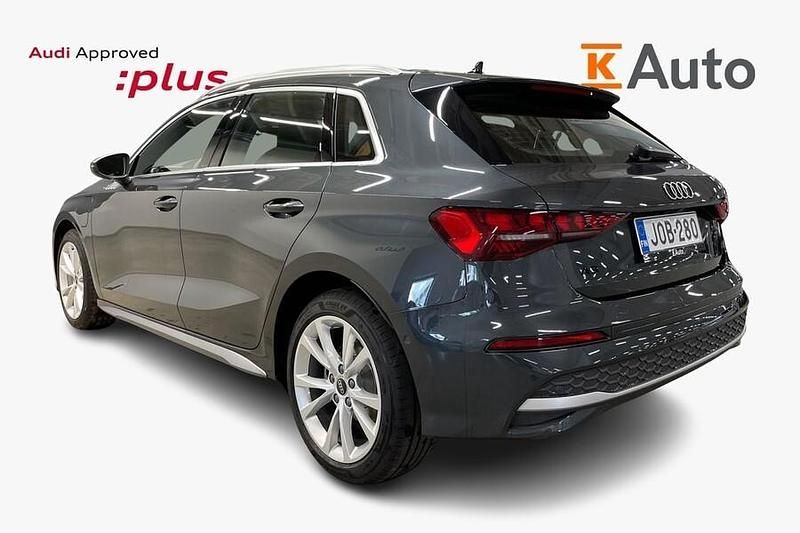 Käytetty Audi A3 Sportback e-tron Premium 204 HP (150 kW) 2025 Harmaa Viistoperä