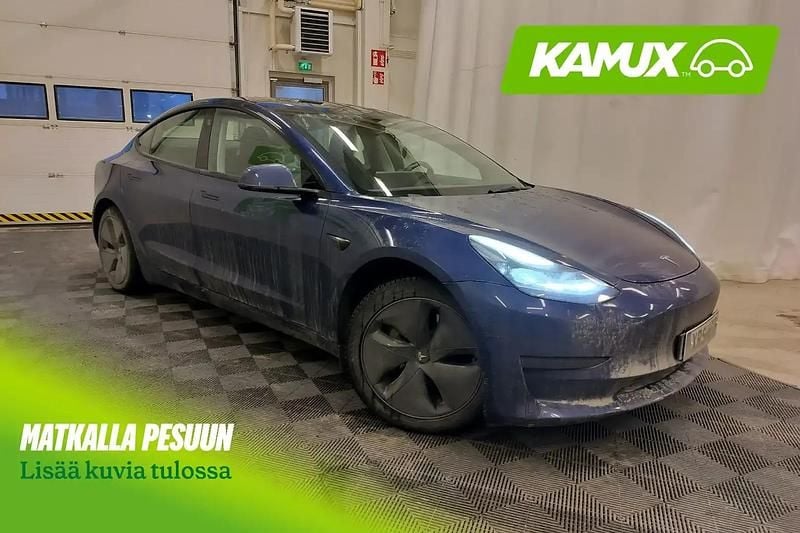 Käytetty Tesla Model 3 RWD 208 kW (283 HP) 2023 Sininen Sedan