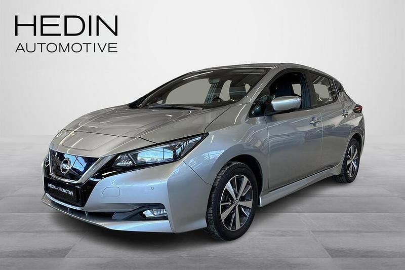 Harmaa Käytetty 2021 Nissan Leaf Acenta Viistoperä | 13 990 € (Perustarjous) - Kuva 1/4