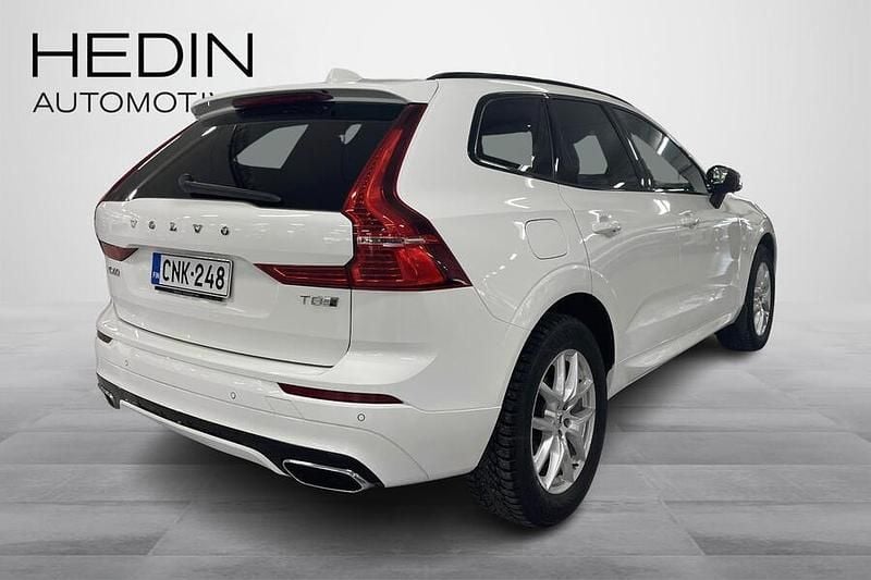 Käytetty Volvo XC60 R-Design 392 HP (288 kW) 2020 Valkoinen Katumaasturi