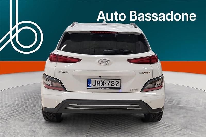 Käytetty Hyundai Kona Limited 100 kW (136 HP) 2023 Katumaasturi