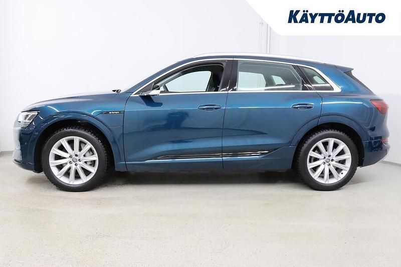 Käytetty Audi e-tron Advanced Plus 300 kW (408 HP) 2019 Sininen Katumaasturi
