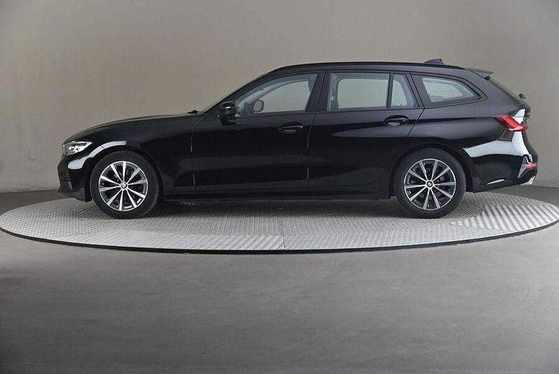 Käytetty BMW 320e 190 HP (139 kW) 2021 Farmari