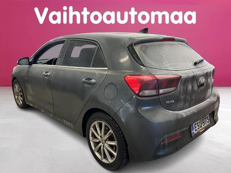 Käytetty Kia Rio 101 HP (74 kW) 2021 Viistoperä