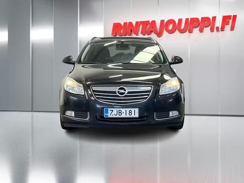 Käytetty Opel Insignia Edition 131 HP (96 kW) 2010 Farmari