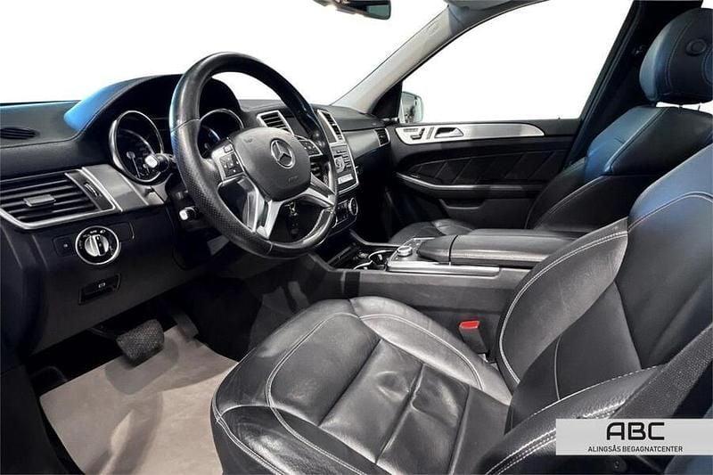 Käytetty Mercedes GL350 AMG 258 HP (189 kW) 2015 Katumaasturi
