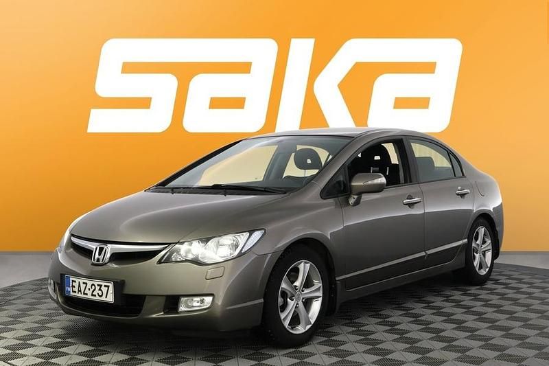 Käytetty Honda Civic Executive 140 HP (102 kW) 2008 Sedan
