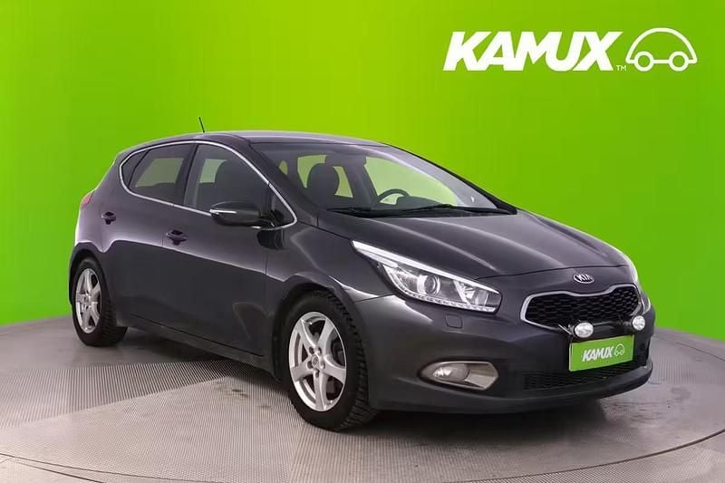 Valkoinen Käytetty 2014 Kia Ceed LX Viistoperä | 5 290 € (Perustarjous) - Kuva 1/4