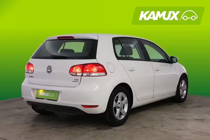 Käytetty VW Golf VI Comfortline 105 HP (77 kW) 2011 Viistoperä