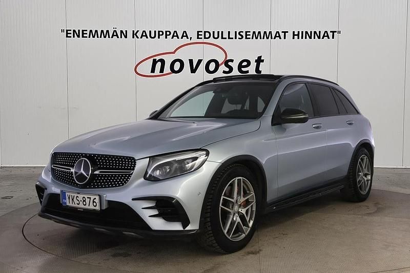 Käytetty Mercedes GLC350 Business 211 HP (155 kW) 2017 Harmaa Katumaasturi