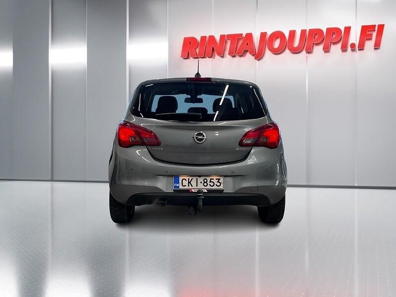 Käytetty Opel Corsa Innovation 90 HP (66 kW) 2016 Farmari