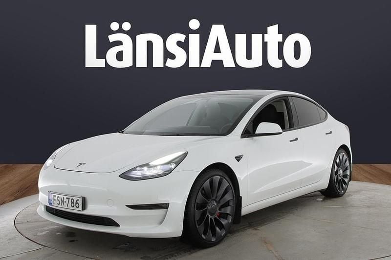 Käytetty Tesla Model 3 Performance 339 kW (462 HP) 2022 Sedan
