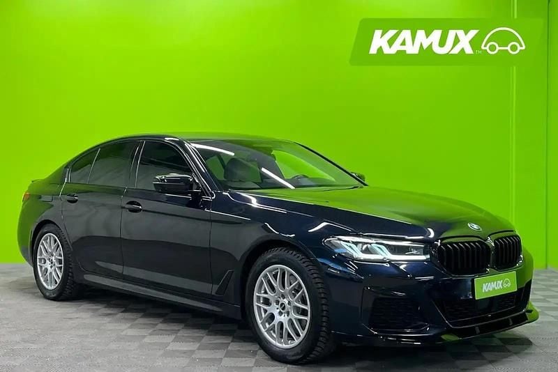 Käytetty BMW 530e M Sport 184 HP (135 kW) 2021 Sininen Sedan