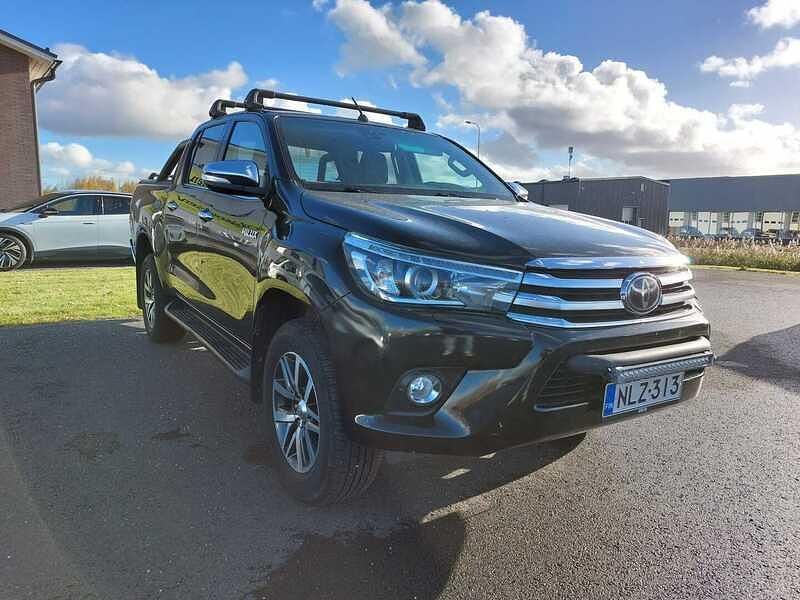 Käytetty 2016 Toyota HiLux Nouto | 32 900 € (Supertarjous) - Kuva 1/3