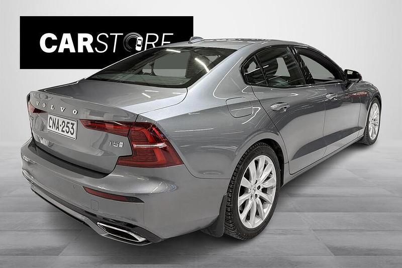 Käytetty Volvo S60 Business Edition 250 HP (183 kW) 2020 Sedan
