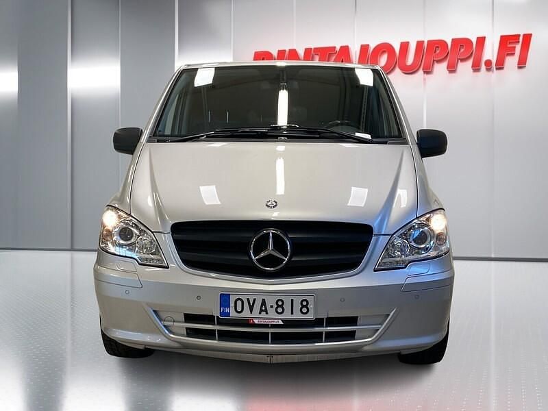 Käytetty Mercedes Vito 163 HP (119 kW) 2012 Van