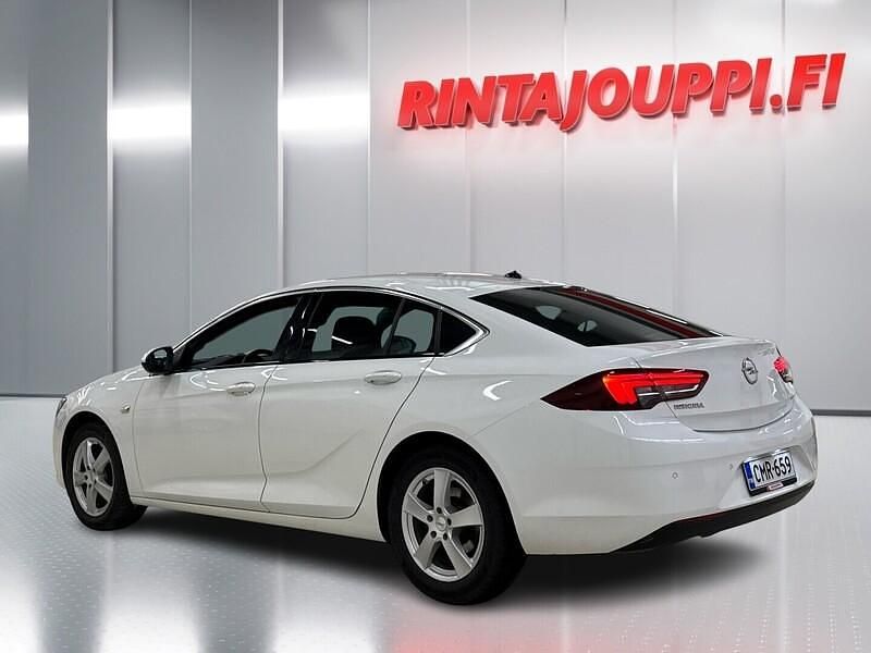 Käytetty Opel Insignia Innovation 165 HP (121 kW) 2019 Viistoperä