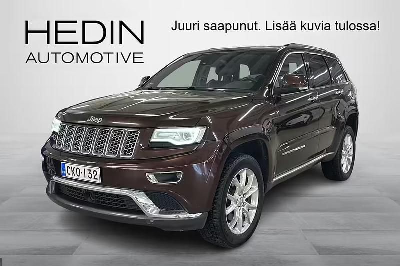 Käytetty Jeep Grand Cherokee Summit 250 HP (183 kW) 2014 Katumaasturi