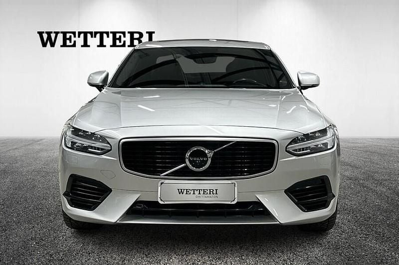 Käytetty Volvo S90 R-Design 320 HP (235 kW) 2018 Sedan
