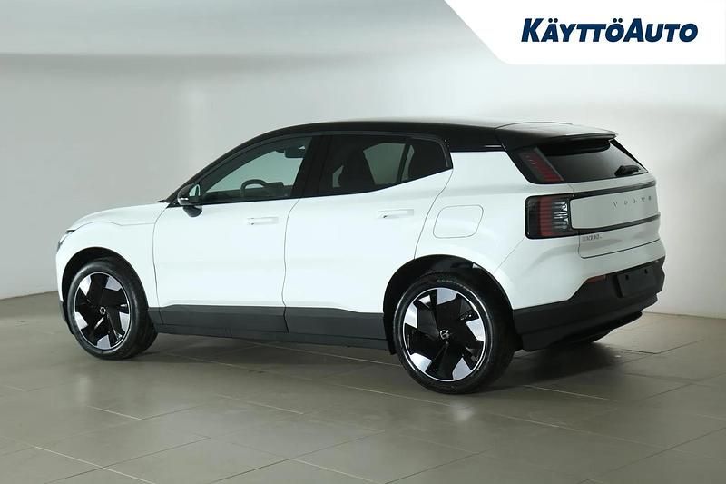 Uusi Volvo EX30 Performance 314 kW (428 HP) 2026 Crystal white met. Katumaasturi