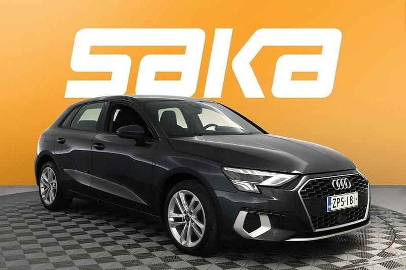 Käytetty Audi A3 Sportback e-tron Business 204 HP (150 kW) 2022 Viistoperä