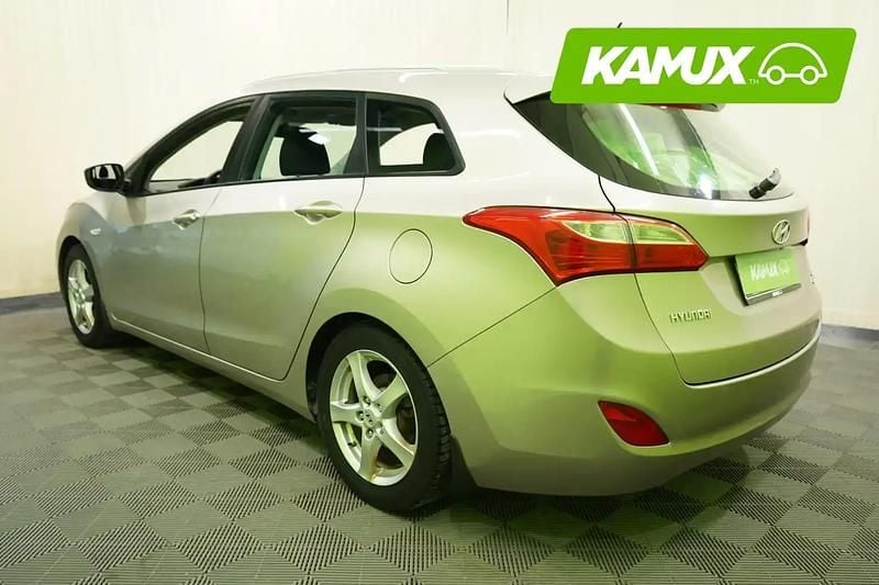 Käytetty Hyundai i30 Classic 101 HP (74 kW) 2017 Farmari