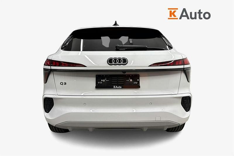 Uusi Audi Q3 Sportback 268 HP (197 kW) 2026 Valkoinen Katumaasturi
