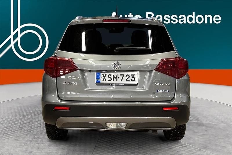 Käytetty Suzuki Vitara GL 129 HP (94 kW) 2024 Katumaasturi
