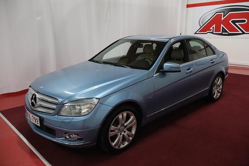 Käytetty 2011 Mercedes C250 Sedan | 10 900 € (Perustarjous) - Kuva 1/4