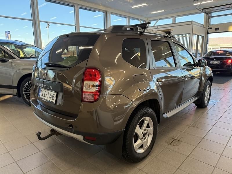 Käytetty Dacia Duster Black Shadow 109 HP (80 kW) 2017 Ruskea Katumaasturi