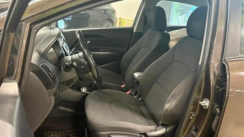 Käytetty Kia Rio EX 83 HP (61 kW) 2015 Sedan