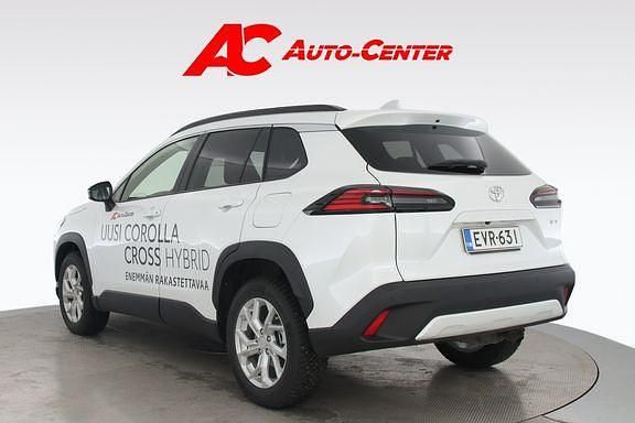 Uusi Toyota Corolla Cross 140 HP (102 kW) 2025 Helmiäisvalkoinen Katumaasturi