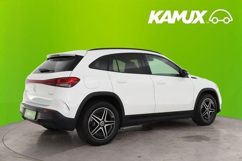 Käytetty Mercedes EQA300 AMG line 167 kW (228 HP) 2022 Valkoinen Katumaasturi